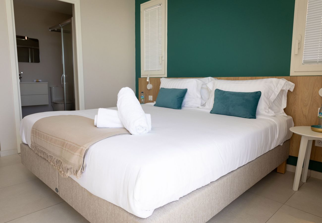 Villa in Le Diamant - EDEN ROC VILLAS 1 / Villa Cullinan