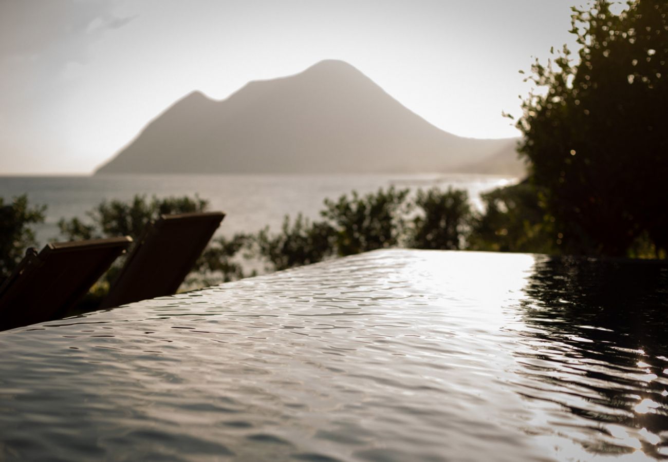 Villa in Le Diamant - EDEN ROC VILLAS 1 / Villa Cullinan