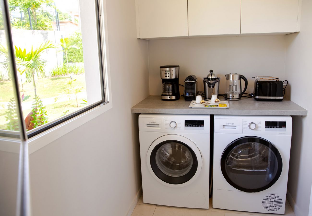 Villa in Le Diamant - EDEN ROC VILLAS 3 / Villa Orlov