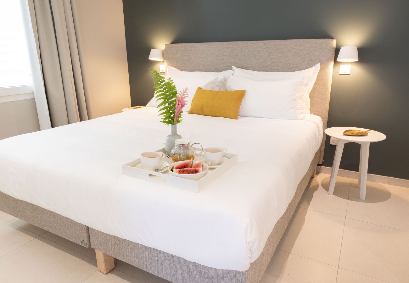 Apartment in Le Diamant - Eden Roc Appartement RDJ / Golden